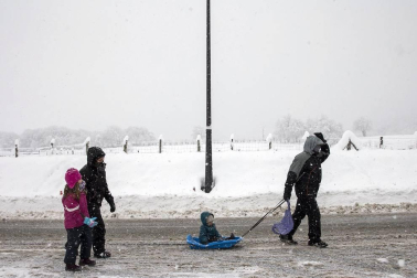 Fotos de Burguete, Roncesvalles y Espinal nevados tras la copiosa nevada