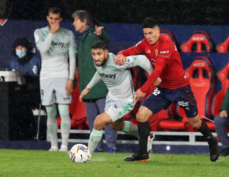 Galería de fotos del partido entre Osasuna y Betis, que ha finalizado con derrota rojilla por 0-2