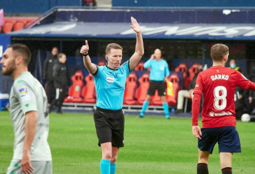 Galería de fotos del partido entre Osasuna y Betis, que ha finalizado con derrota rojilla por 0-2