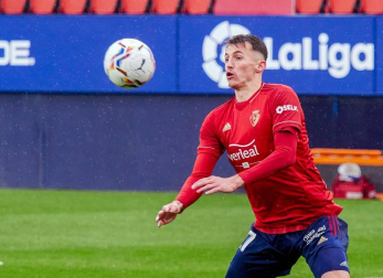 Galería de fotos del partido entre Osasuna y Betis, que ha finalizado con derrota rojilla por 0-2