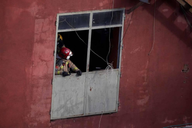 En la nave residían varias personas sin hogar