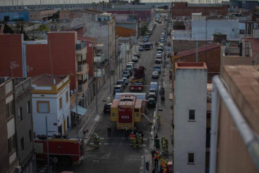 En la nave residían varias personas sin hogar
