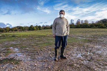 Imágenes de la Sierra de Lóquiz donde hasta 20 vehículos subieron y causaron estragos en caminos y terrenos para pasto.