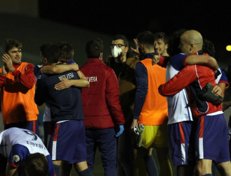 Imágenes del partido de primera ronda de la Copa del Rey disputado entre la Mutilvera y el Racing de Santander en Mutilva.
