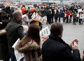 Unos 2.000 vehículos en la manifestación en Pamplona contra la 'ley Celaá'
