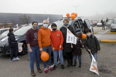Unos 2.000 vehículos en la manifestación en Pamplona contra la 'ley Celaá'