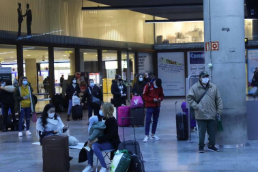 Tres meses después de que Navarra se cerrase perimetralmente, este miércoles se abrió de nuevo. Fue el día de vuelta a casa en la Navida de la covid