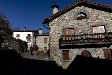 Calles, paisajes, rincones y todas las vistas posible de Roncal, localidad del pirineo navarro.