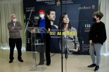Imágenes de los primeros pacientes de El Vergel en ser vacunados.