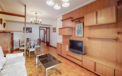 A la venta piso reformado de 200 m2 en Paulino Caballero