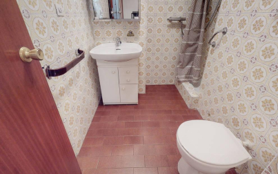 A la venta piso reformado de 200 m2 en Paulino Caballero