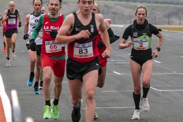 El Circuito de Navarra ha sido el escenario del Campeonato Navarro de 10 Kilómetros y la 'SanSilRace 2020' popular como broche a este atípico año