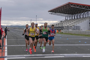 El Circuito de Navarra ha sido el escenario del Campeonato Navarro de 10 Kilómetros y la 'SanSilRace 2020' popular como broche a este atípico año