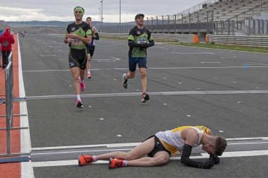 El Circuito de Navarra ha sido el escenario del Campeonato Navarro de 10 Kilómetros y la 'SanSilRace 2020' popular como broche a este atípico año