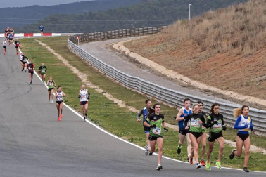 El Circuito de Navarra ha sido el escenario del Campeonato Navarro de 10 Kilómetros y la 'SanSilRace 2020' popular como broche a este atípico año