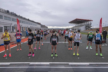 El Circuito de Navarra ha sido el escenario del Campeonato Navarro de 10 Kilómetros y la 'SanSilRace 2020' popular como broche a este atípico año