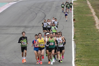 El Circuito de Navarra ha sido el escenario del Campeonato Navarro de 10 Kilómetros y la 'SanSilRace 2020' popular como broche a este atípico año