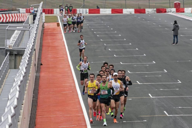 El Circuito de Navarra ha sido el escenario del Campeonato Navarro de 10 Kilómetros y la 'SanSilRace 2020' popular como broche a este atípico año