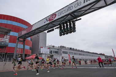 El Circuito de Navarra ha sido el escenario del Campeonato Navarro de 10 Kilómetros y la 'SanSilRace 2020' popular como broche a este atípico año