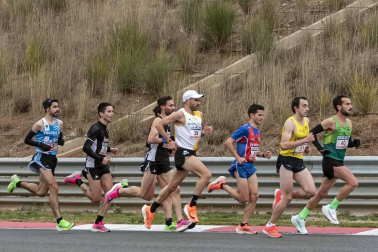 El Circuito de Navarra ha sido el escenario del Campeonato Navarro de 10 Kilómetros y la 'SanSilRace 2020' popular como broche a este atípico año