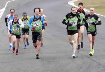 El Circuito de Navarra ha sido el escenario del Campeonato Navarro de 10 Kilómetros y la 'SanSilRace 2020' popular como broche a este atípico año
