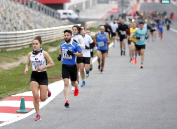 El Circuito de Navarra ha sido el escenario del Campeonato Navarro de 10 Kilómetros y la 'SanSilRace 2020' popular como broche a este atípico año