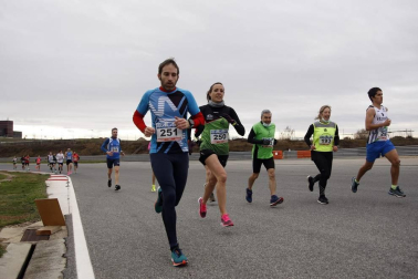 El Circuito de Navarra ha sido el escenario del Campeonato Navarro de 10 Kilómetros y la 'SanSilRace 2020' popular como broche a este atípico año