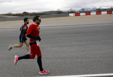 El Circuito de Navarra ha sido el escenario del Campeonato Navarro de 10 Kilómetros y la 'SanSilRace 2020' popular como broche a este atípico año