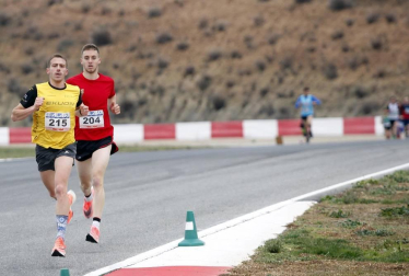 El Circuito de Navarra ha sido el escenario del Campeonato Navarro de 10 Kilómetros y la 'SanSilRace 2020' popular como broche a este atípico año