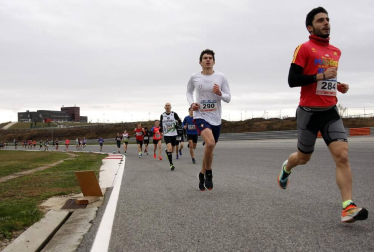El Circuito de Navarra ha sido el escenario del Campeonato Navarro de 10 Kilómetros y la 'SanSilRace 2020' popular como broche a este atípico año