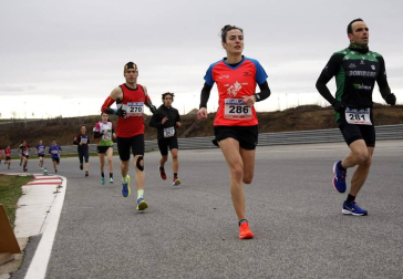 El Circuito de Navarra ha sido el escenario del Campeonato Navarro de 10 Kilómetros y la 'SanSilRace 2020' popular como broche a este atípico año