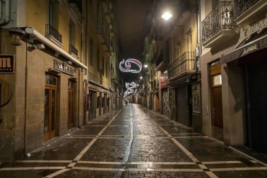2020 se despide en Pamplona con las calles vacías