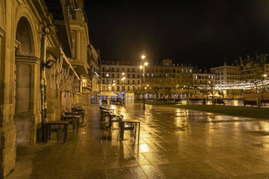 2020 se despide en Pamplona con las calles vacías