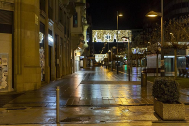 2020 se despide en Pamplona con las calles vacías