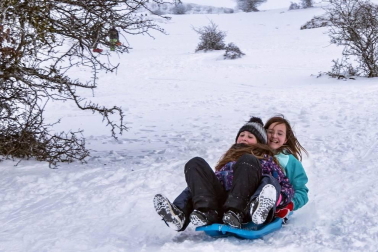 Nieve en el inicio de 2021 en Navarra. La nieve es la protagonista este 2 de enero en la Comunidad foral, que se encuentra en alerta amarilla