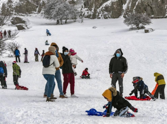 Nieve en el inicio de 2021 en Navarra. La nieve es la protagonista este 2 de enero en la Comunidad foral, que se encuentra en alerta amarilla