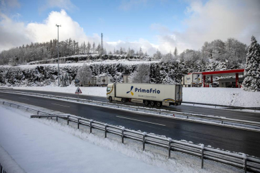 La nieve es la protagonista este 2 de enero en la Comunidad foral, que se encuentra en alerta amarilla