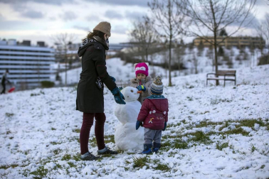 La nieve es la protagonista este 2 de enero en la Comunidad foral, que se encuentra en alerta amarilla