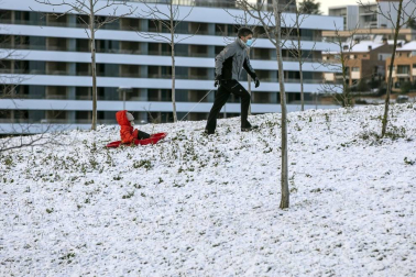 La nieve es la protagonista este 2 de enero en la Comunidad foral, que se encuentra en alerta amarilla