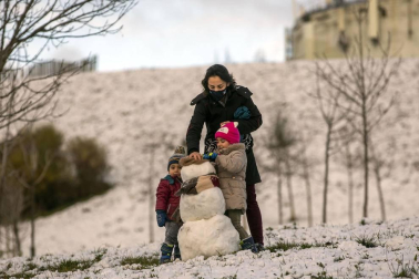 La nieve es la protagonista este 2 de enero en la Comunidad foral, que se encuentra en alerta amarilla