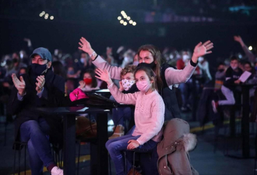 Los Reyes Magos de Oriente han llegado en helicóptero al estadio El Sadar de Pamplona,