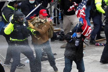 Imágenes del asalto al Capitolio de Estados Unidos.