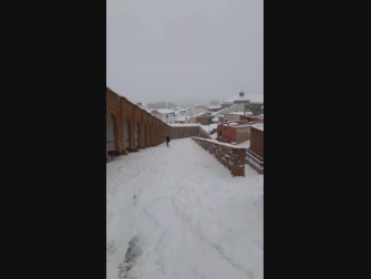 Vídeo: Vecinos de Castante disfrutan de la nieve