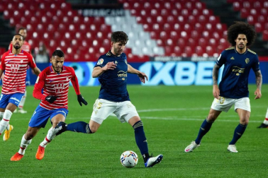 Imágenes del partido que enfrenta a Granada y Osasuna en el estadio Nuevo Los Cármenes