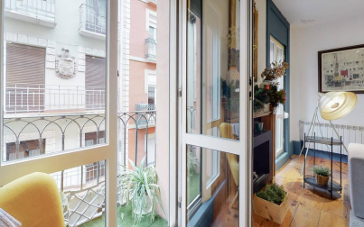 Un piso reformado con gusto y ubicado en la tranquila calle San Antón