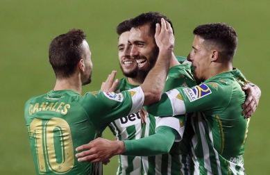 Galería de fotos del partido entre Betis y Osasuna, que ha finalizado con victoria verdiblanca (1-0).
