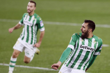Galería de fotos del partido entre Betis y Osasuna, que ha finalizado con victoria verdiblanca (1-0).