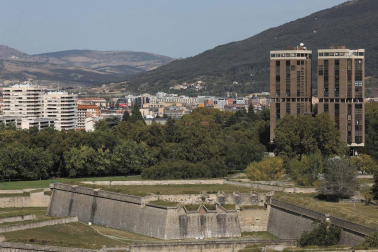 El Consistorio planteará abrir los baluartes de La Victoria y Santiago en la Ciudadela, y la plaza de la calle Eslava.