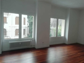 Alquiler de oficina en calle Bergamín, 2: edificio Aurora