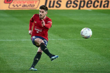 Imágenes del partido entre Osasuna y Eibar disputado en El Sadar.